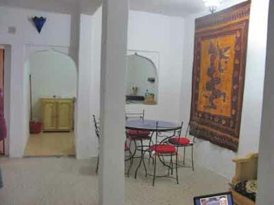 https://www.immotaroudant.com/bien/maison-dhote-avec-son-site-a-vendre-m13999/