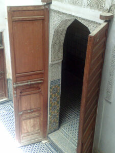 https://www.immotaroudant.com/bien/riad-fes-r13316/