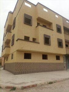 https://www.immotaroudant.com/bien/maison-avec-2-facades-ref-m25sm/