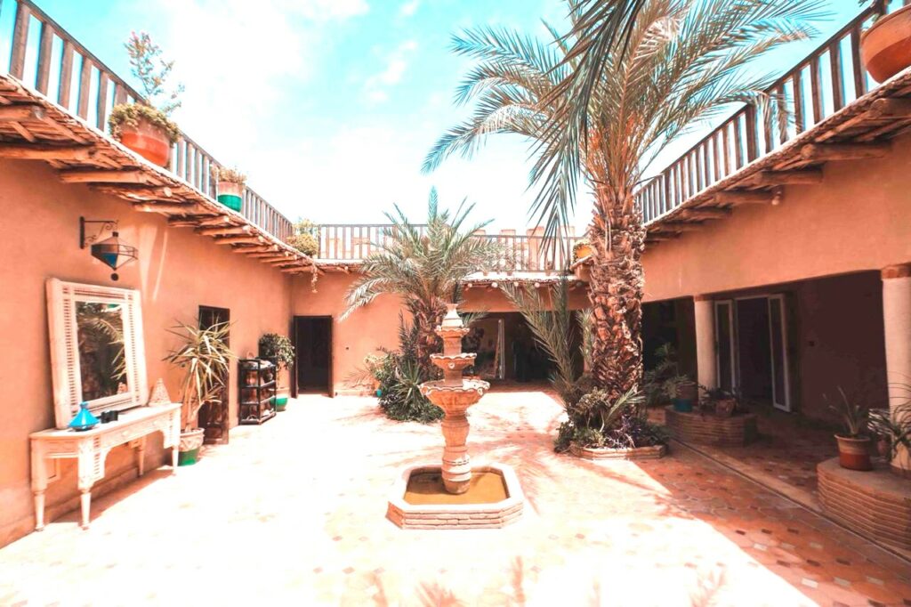 à vendre maison d'hôte. — photo 1