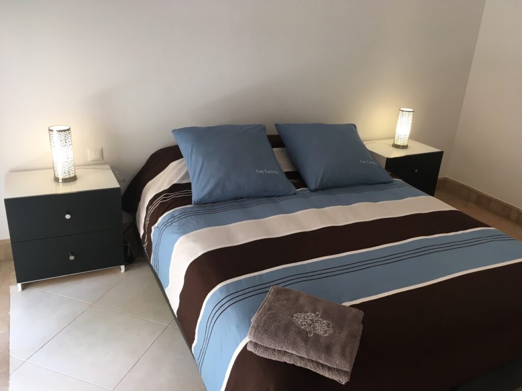 Villa avec Piscine — photo 3