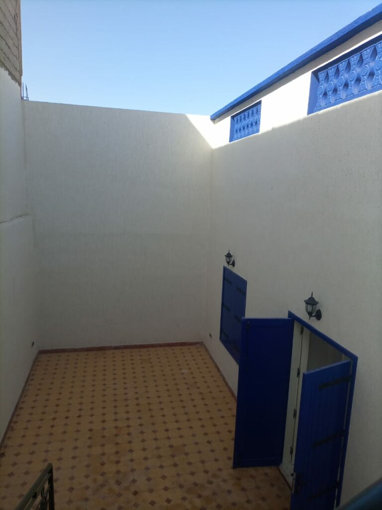 Villa avec piscine et jardin — Réf. R25JY1A — photo 4