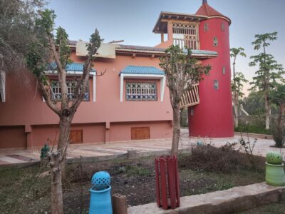 https://www.immotaroudant.com/bien/riad-de-bois-de-genevrier/