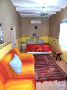 https://www.immotaroudant.com/bien/riad-dans-la-nature-2/