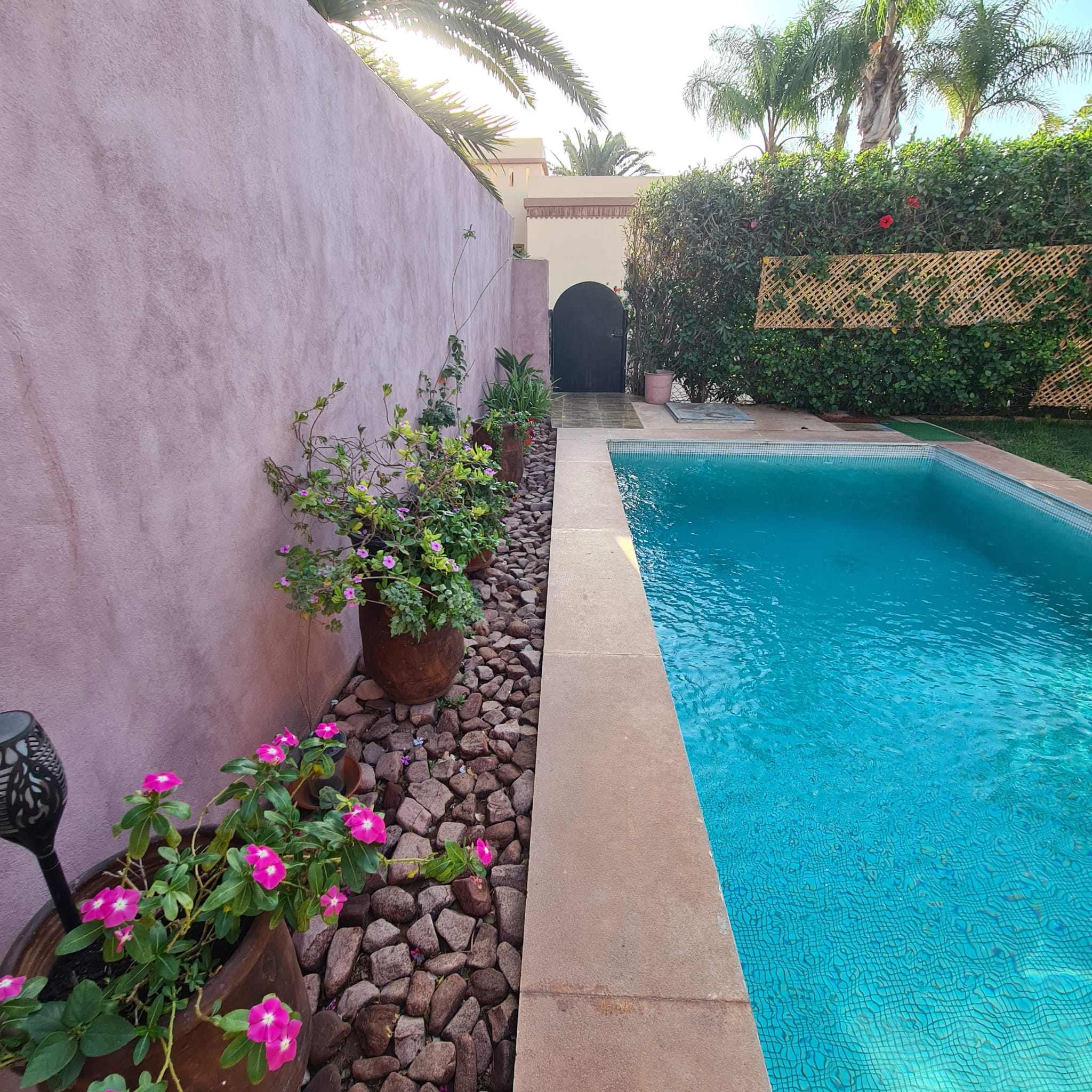 Villa de Soleil avec Jardin et Piscine