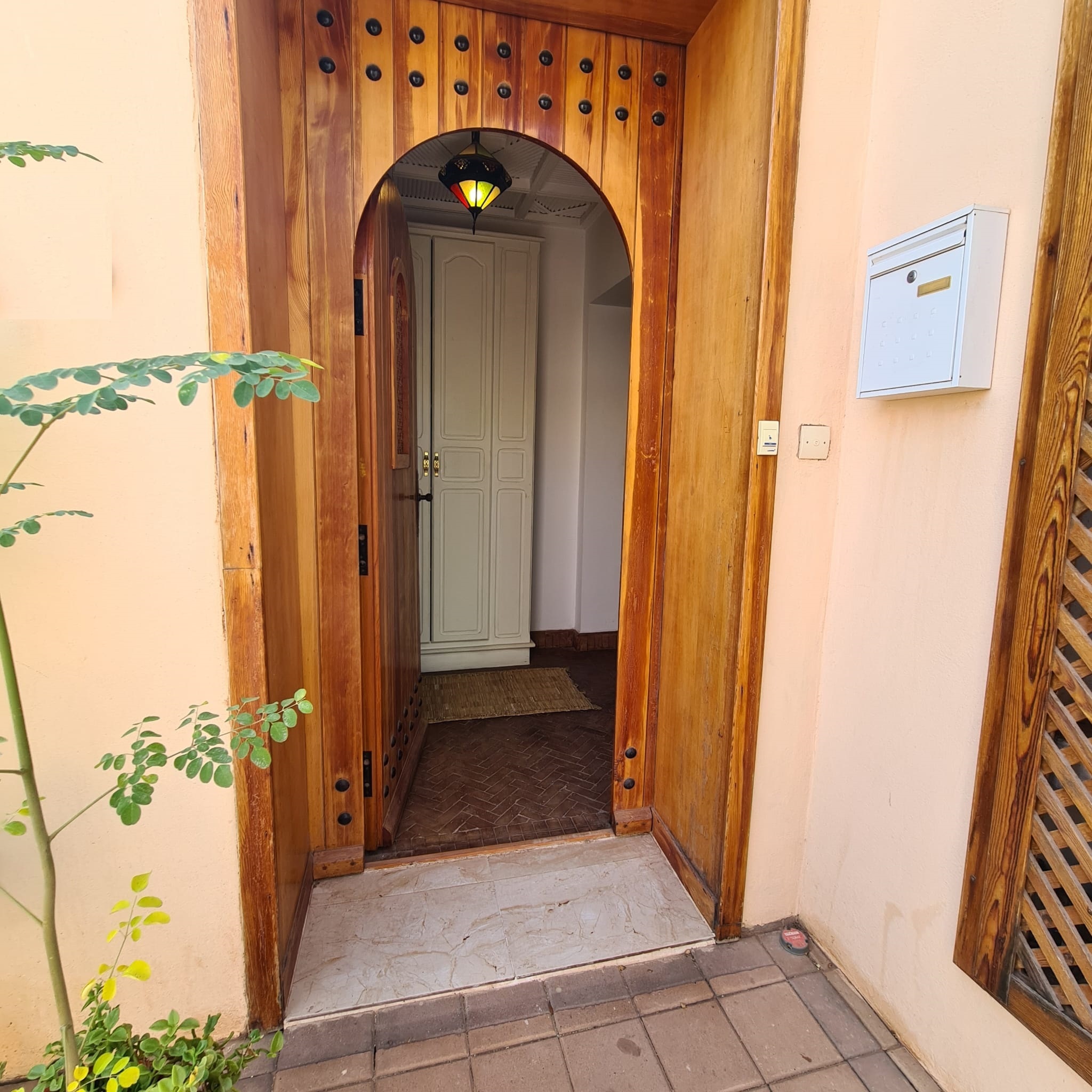 Villa de Soleil avec Jardin et Piscine