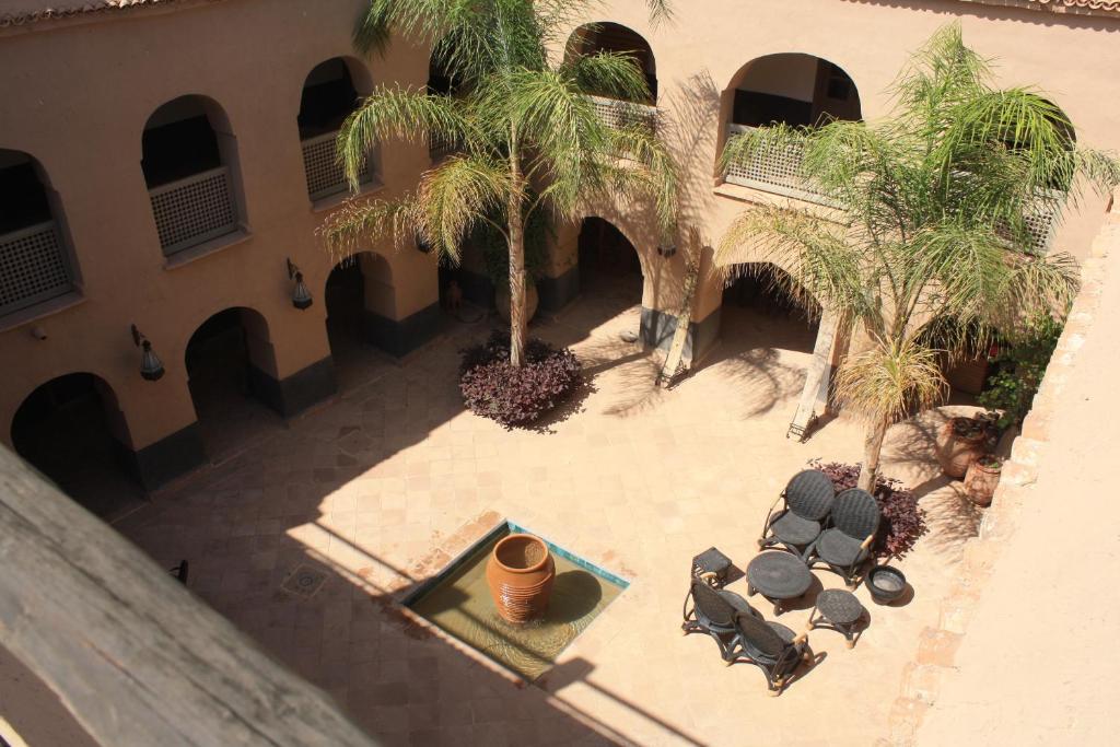 Riad Maison d’Hôtes à Vendre – 6 Chambres – Piscine – Région Agadir / Taroudant