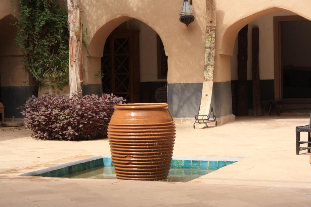 Riad Maison d’Hôtes à Vendre – 6 Chambres – Piscine – Région Agadir / Taroudant