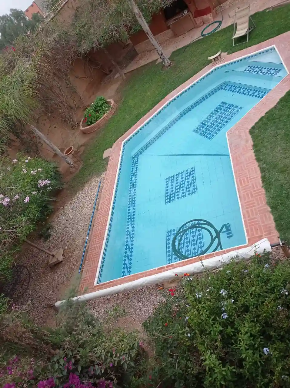 Riad avec piscine et Jardin. — photo 1 — réf. R551UBZ