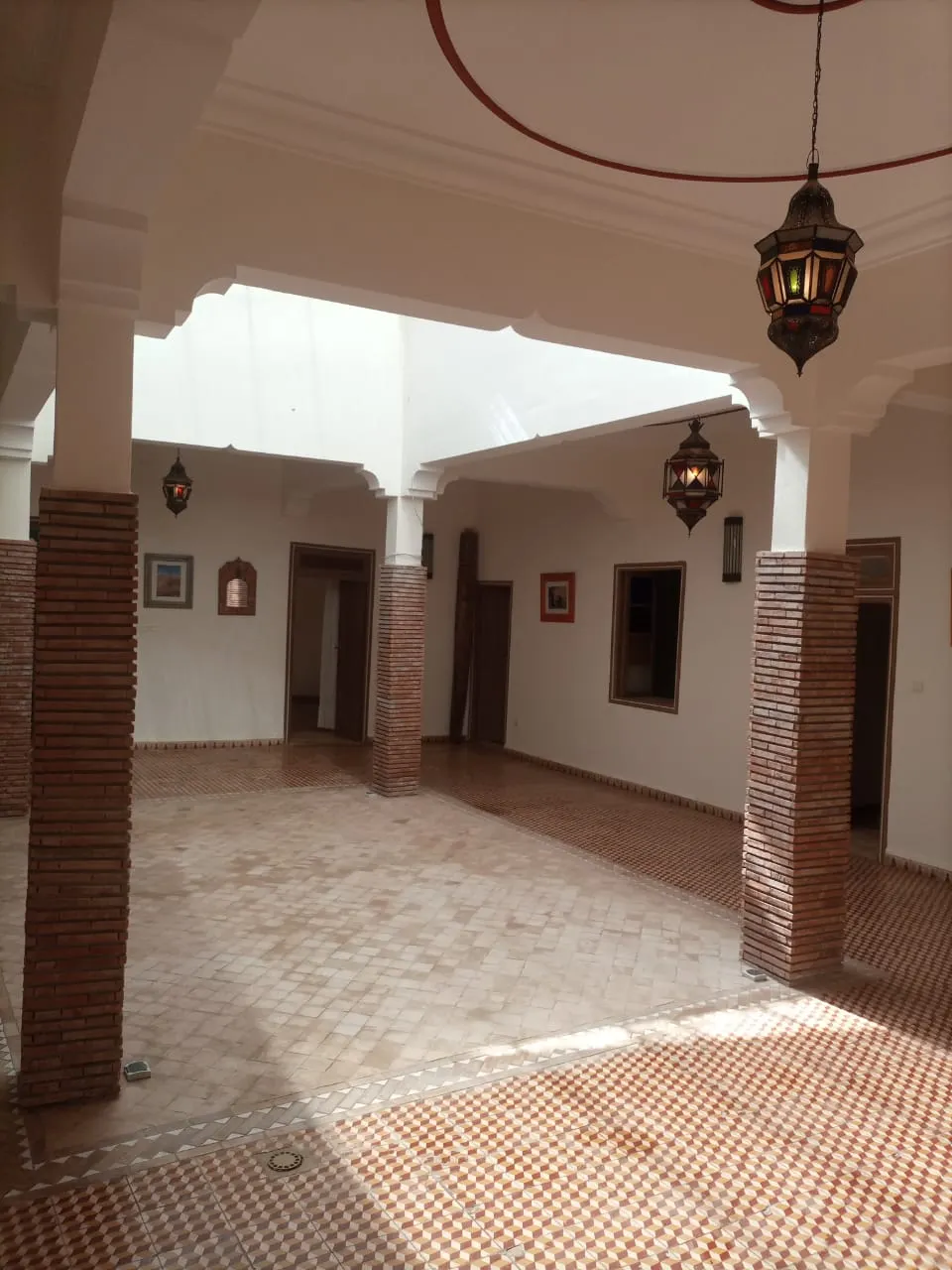 Riad Originale avec piscine et jardin. — photo 57 — réf. R558FFT20Z