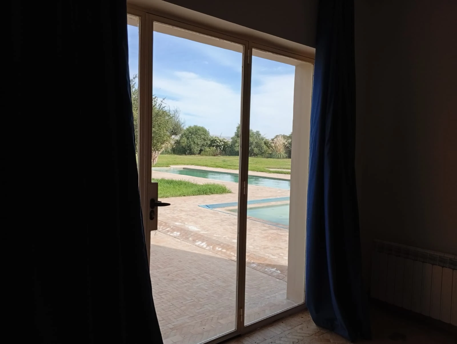 Riad avec un lac pour les oiseaux migrateurs — photo 34 — réf. R1XKW9